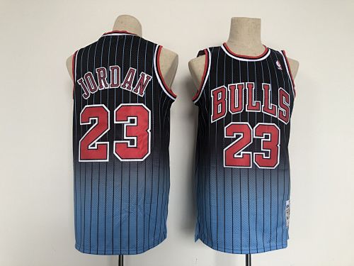 Bulls Retro Embroidery Jersey S-2XL
