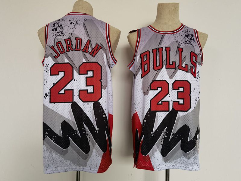 Bulls Embroidery Jersey S-2XL