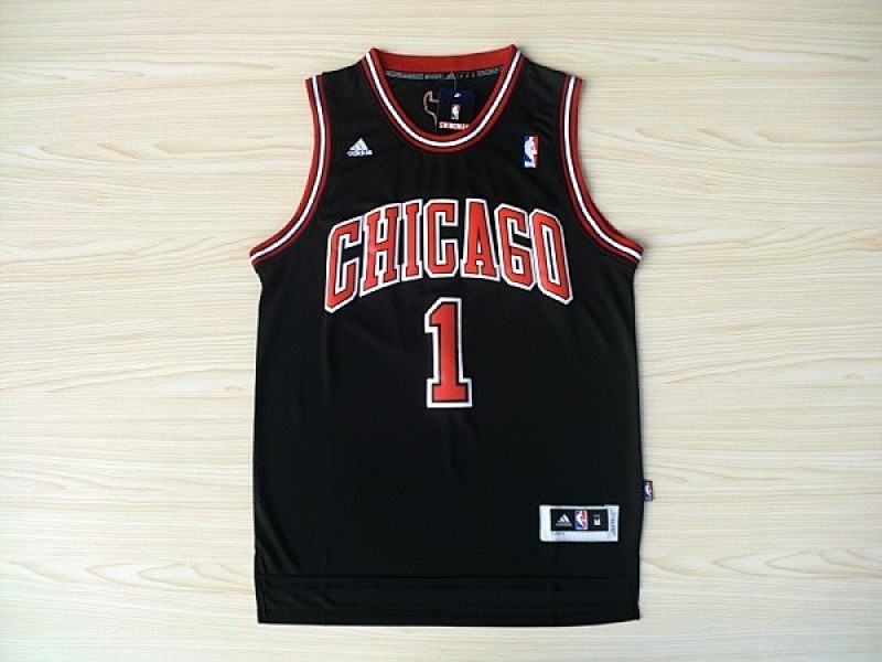 Bulls Embroidery Jersey S-2XL