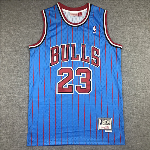 Bulls Retro Embroidery Jersey S-2XL