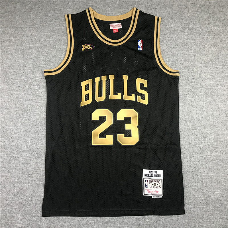 Bulls Embroidery Jersey S-2XL