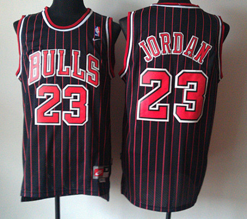 Bulls Embroidery Jersey S-2XL
