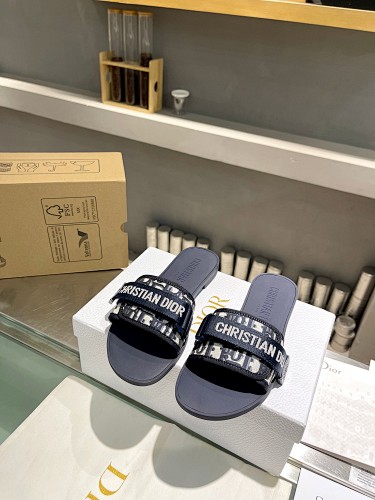 Dior Slides