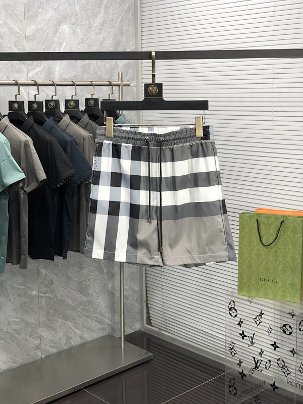 Burberry Bur Short