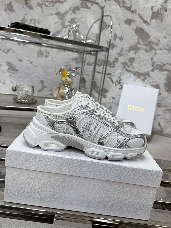 Dior Cono