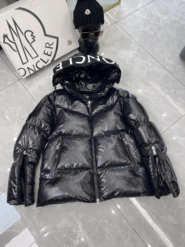 Moncler Select 1 Black 2 White