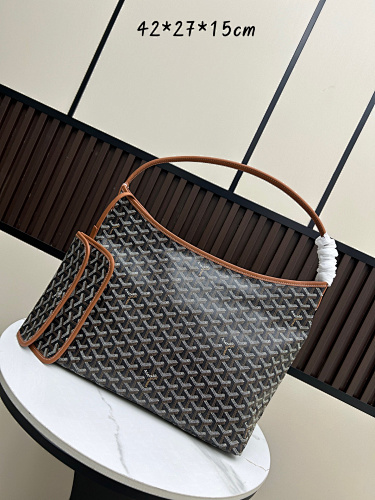 Goyard Hobo