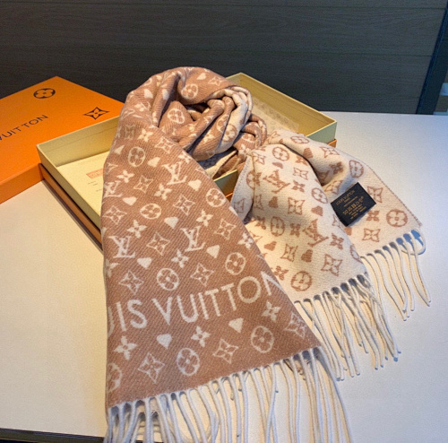 Scarf from Poshrep