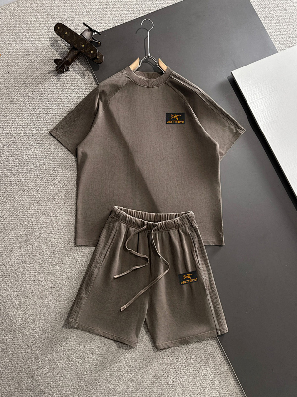 Arc'teryx set