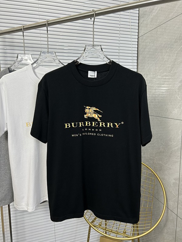 Burberry T-shirt