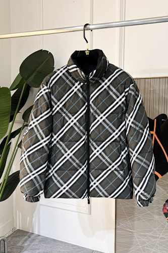 Burberry 2 Sides
