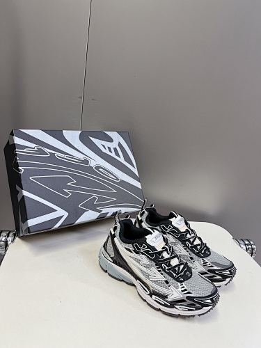 Off-whit Co Virgil Abloh