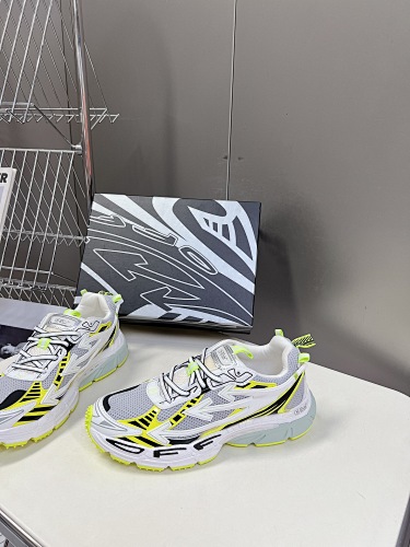 Off-whit Co Virgil Abloh