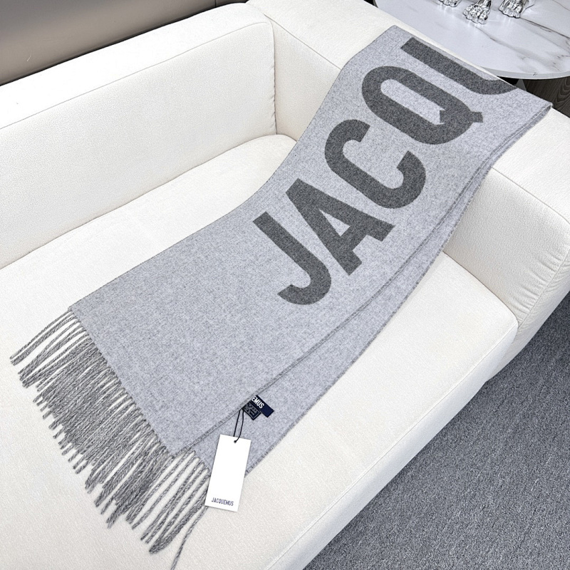 Jacquemu Scarf