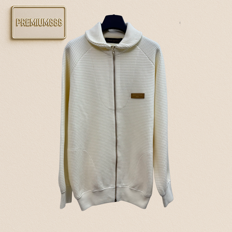 1v Louis Leather Label Embossed Logo Waffle Knit Cardigan Coat