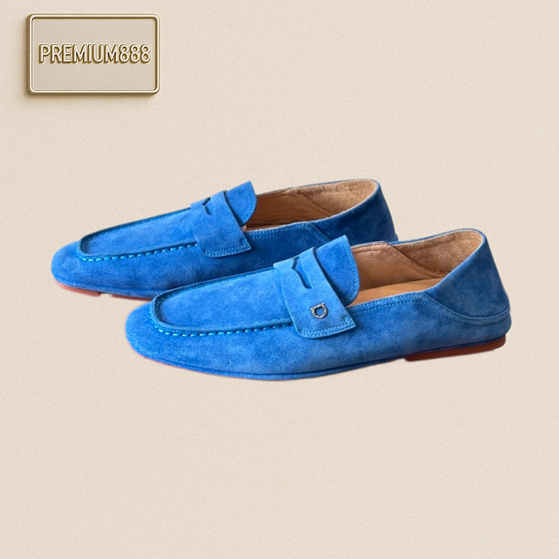 Ferragam's New Men's Driving Shoes. The Fabric Is Made Of Fully Imported Cowhide Presentin
