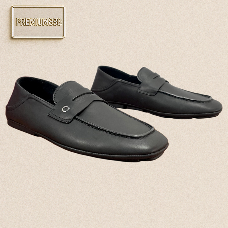 Ferragamo Hug Closure Loafers