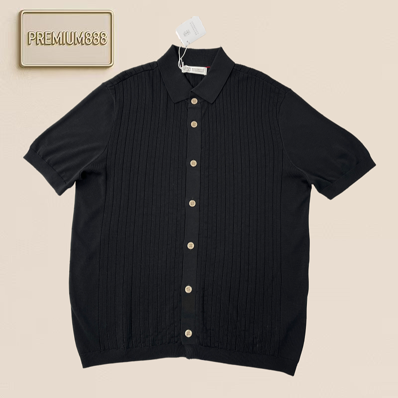 BC Three-color Open-Weave Knitted Blouse With Short Sleeves Description