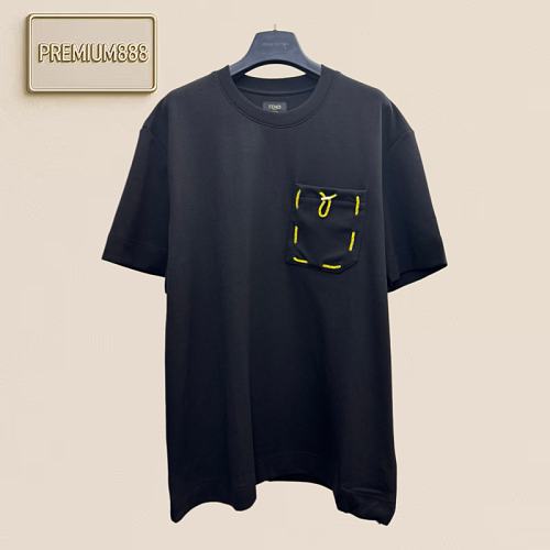 Fend - Pocket Bow Tie Scarf Short-Sleeved T-Shirt