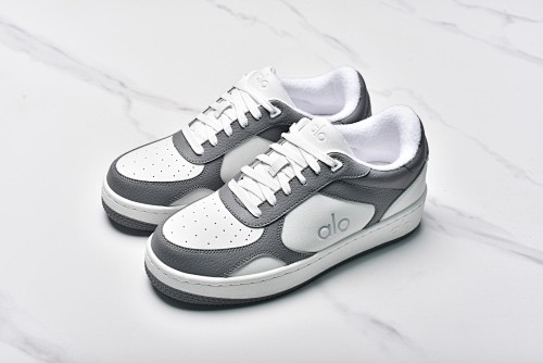 Alo Yoga Recovery Mode Sneakers Are Off-white
