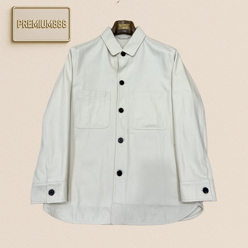 The Fabric Is Made Of High-density Twill Woven Fabric With A Fine And Solid Texture. It Ha