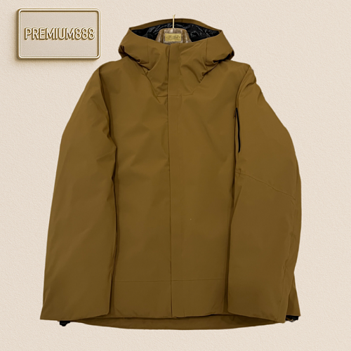 Zegna Jenia Hooded Insulated Jacket With Zipper Closure