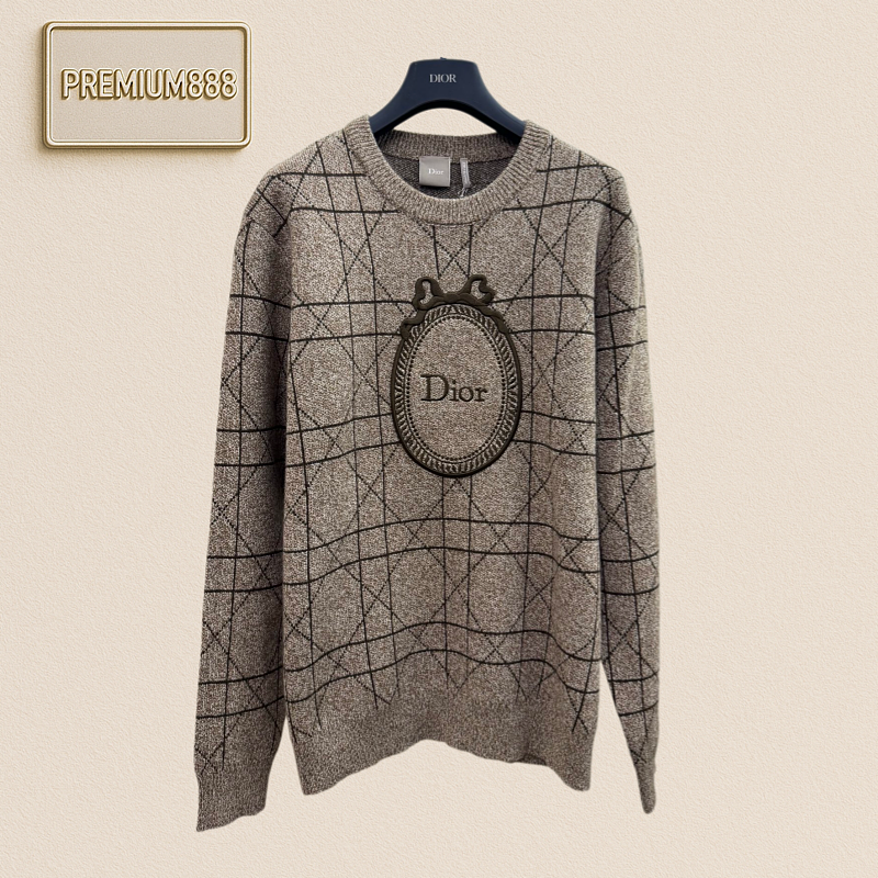 Dio Di O Rhombic Embroidered Lettered Jacquard Knit Sweater