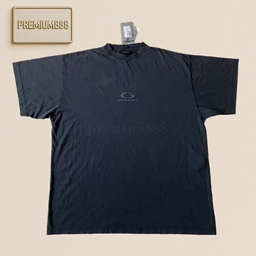 BA Grey Circle Embroidered Crew Neck Short Sleeves