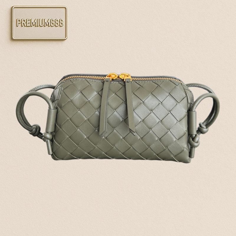The New Concert Pouch Model Is Truly The Most Beautiful And Practical Mini Bag I've Ever S