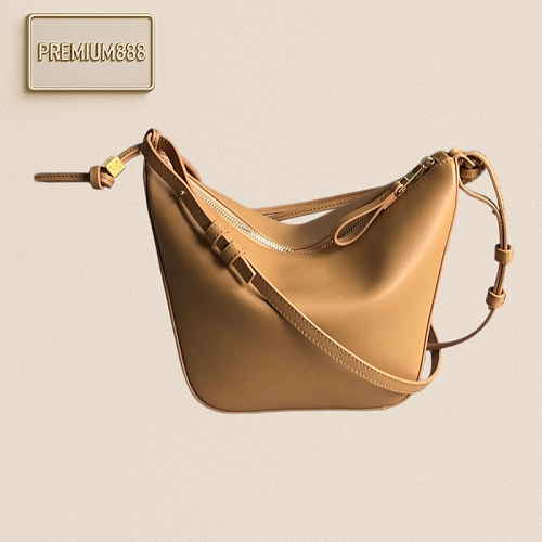 Hot Sale The Hobo Bag Is Here