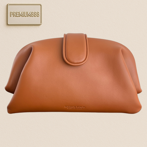 The New Concert Pouch Model Is Truly The Most Beautiful And Practical Mini Bag I've Ever S