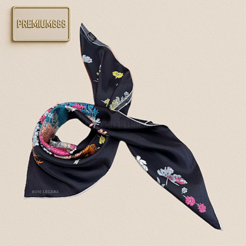 Hermès Light Flower Dress Hermes 90 Cm Square Scarf