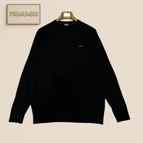 Zegna Jenia Simple Embroidery Round-neck Lightweight Long-sleeved Knit Shirt