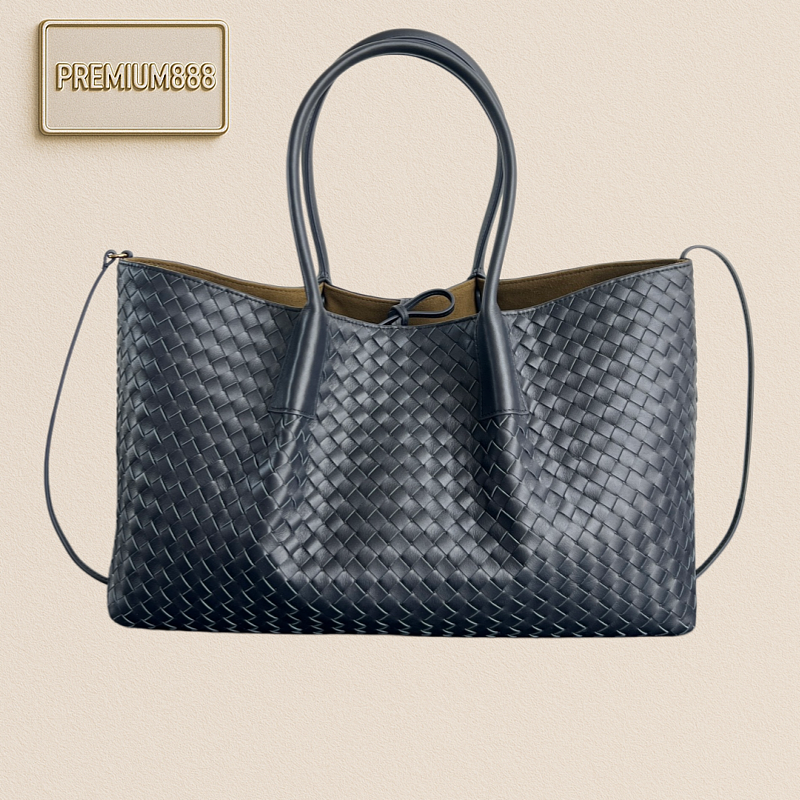 The Sense Of Security Is Maximized. The Weaving Texture Is So Exquisite That It's Hard To
