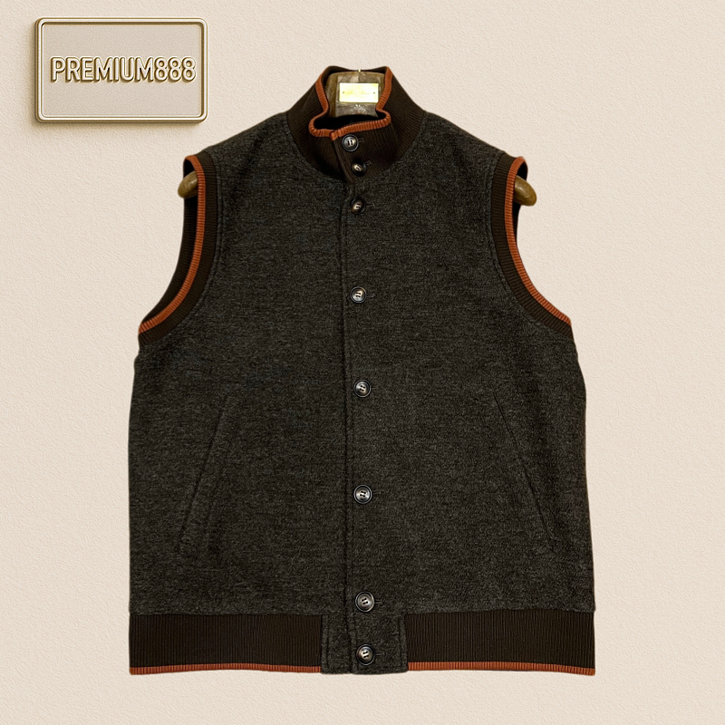 Loro Piana No. Yoo Pianya Contrasting Edge Buttoned Collar Single-Button Jacket