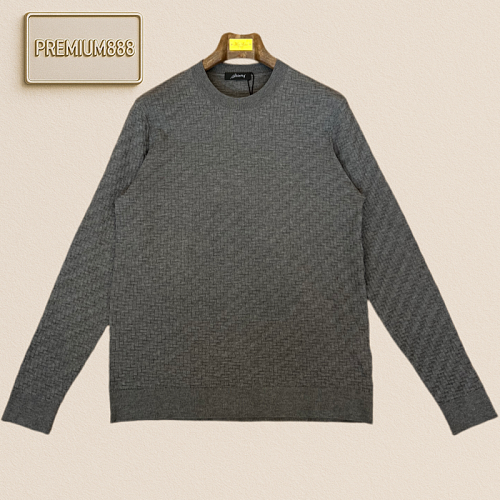 Brioni Briooni Vertical Holes Round Neck Casual Long-Sleeved Knit Shirt
