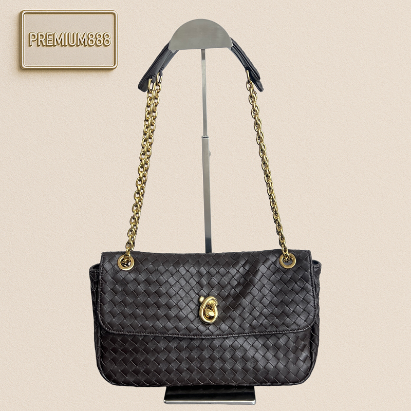BV Madison Handbag 876648 The Classic Woven Leather And Metal Chain Combination Creates Th