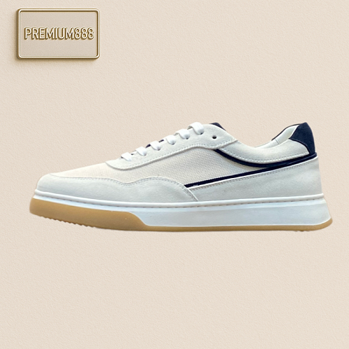The Upper Is Made Of Top-quality Cashmere + High-gloss Deer Skin. The Lining Is White Phen