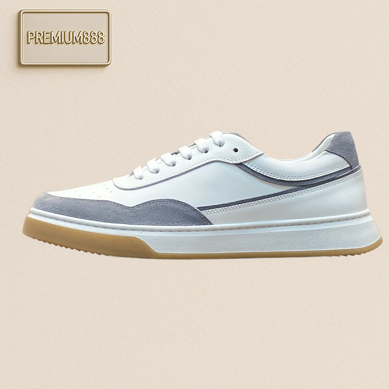 The Upper Is Made Of Top-quality Cashmere + High-gloss Deer Skin. The Lining Is White Phen