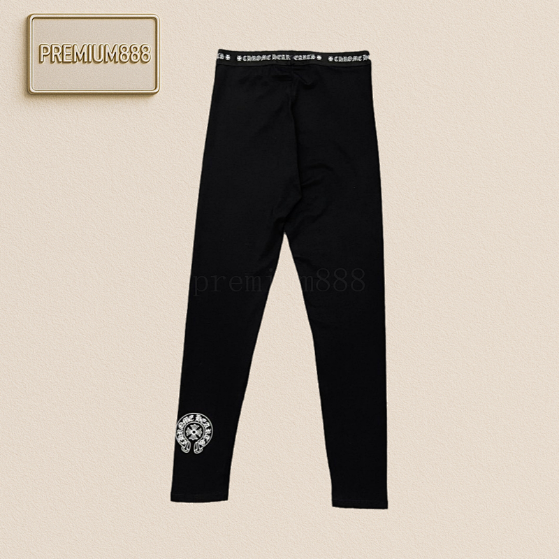 The Pure Cotton Fabric Of Sports Leggings Is Available In S M And L