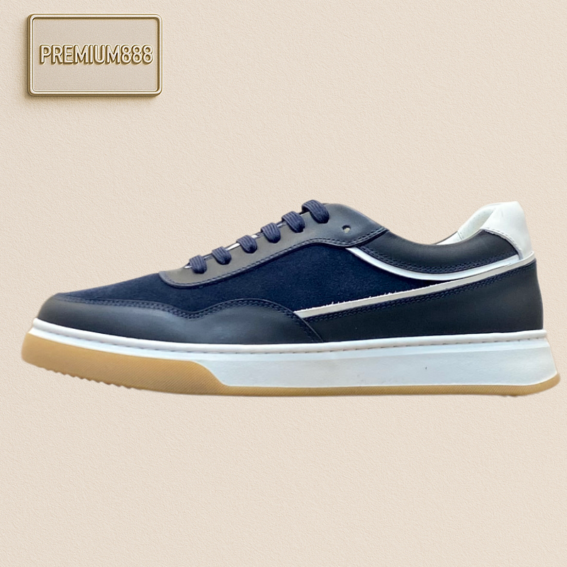 The Upper Is Made Of Top-quality Cashmere + High-gloss Deer Skin. The Lining Is White Phen