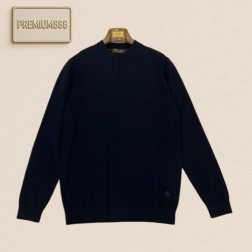 Loro Piana No. The Net Weight Of This Garment Is Grams