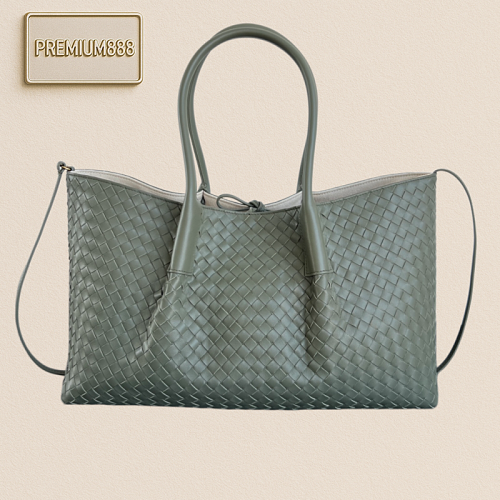 The Sense Of Security Is Maximized. The Weaving Texture Is So Exquisite That It's Hard To
