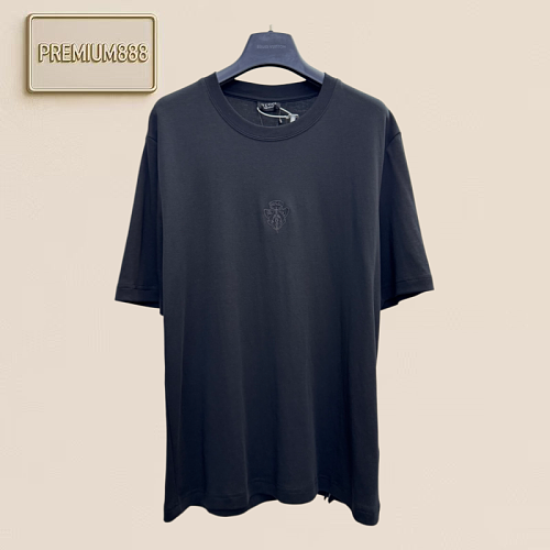 Gucci - Short-sleeved T-shirt With Small Embroidered Design On The Chest