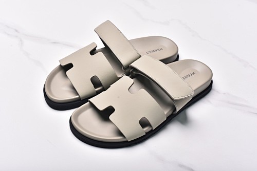 Hermès Hermes Chypre Flat Slippers Classic Khaki Leather
