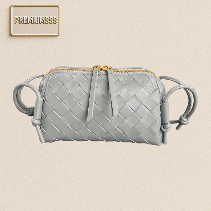 The New Concert Pouch Model Is Truly The Most Beautiful And Practical Mini Bag I've Ever S
