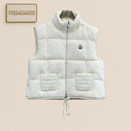 Moncler Arques Covered Mouth Milk Cake Lamb Feather Down Vest