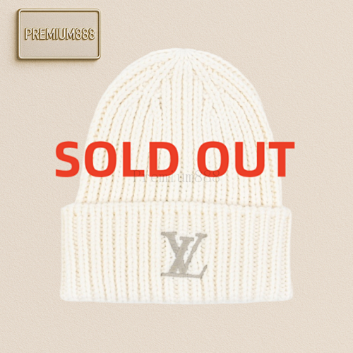 L V Embroidered Beanie White