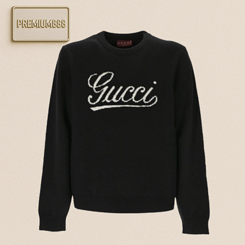 Gucci Wool In A Heather Grey Hue