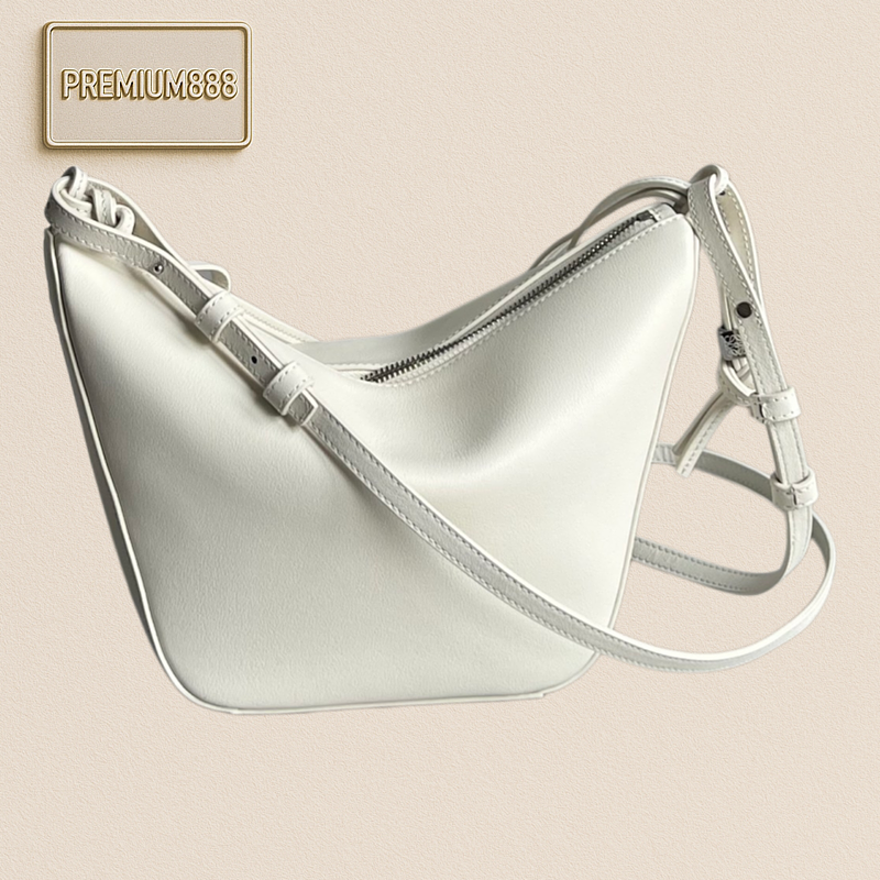 Hot Sale The Hobo Bag Is Here